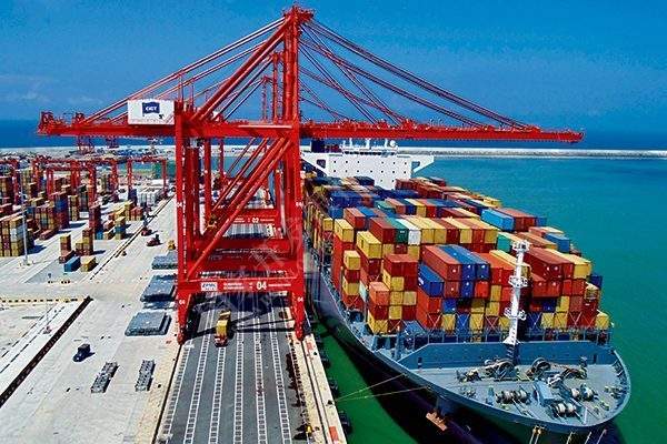 自由贸易账户架起资金“高速公路”